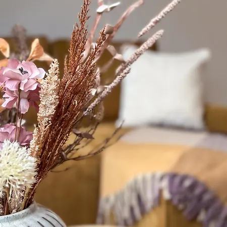 Soulscape Citylight - Loft - Komplett Saniert, 2 Schlazimmer, Modern, Zentrumsnah, Gratis Wifi